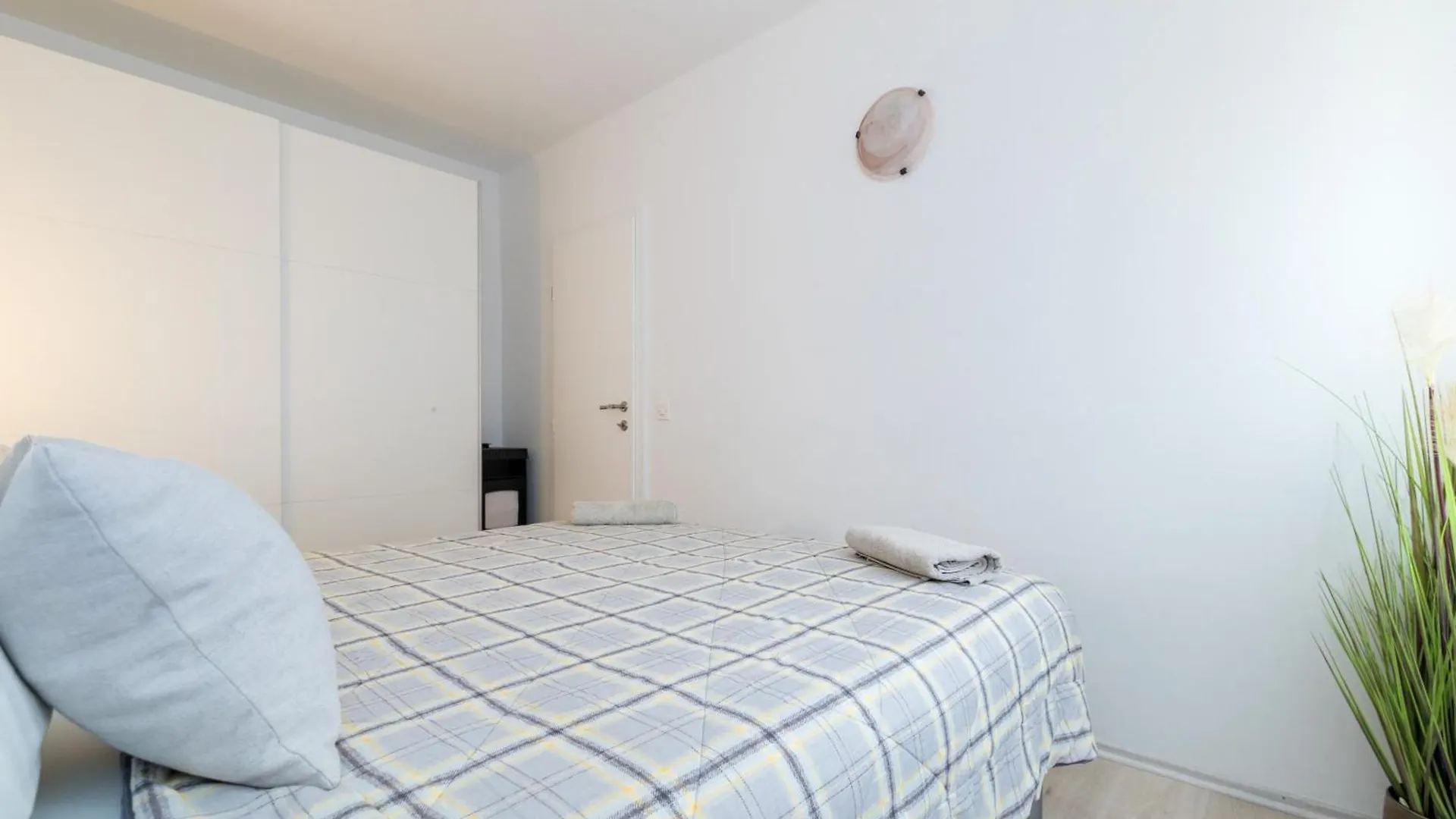 Apartment Katica With A Spacious Terrace باشْكا كرواتيا
